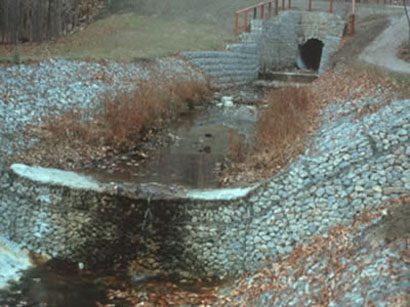 石籠網(wǎng)應(yīng)用于水利工程當(dāng)中